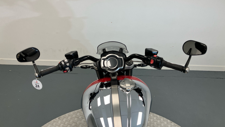 Triumph Rocket 3 GT Chrome (23MY)